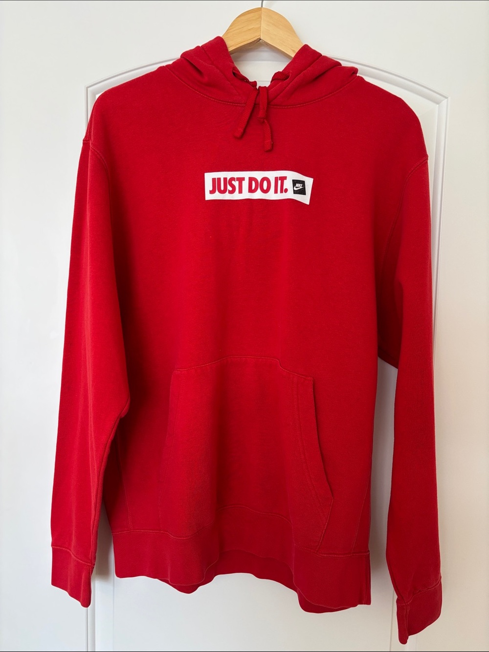 Nike Sportswear Just Do It Red Fleece Pullover Hoodie Men’s L BV5094-657 EUC